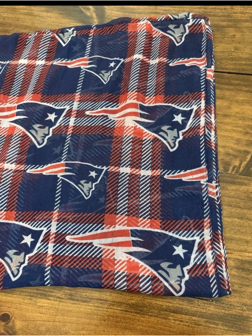 New England Patriots Infinity Scarf 🧣 - Picture 4 of 5
